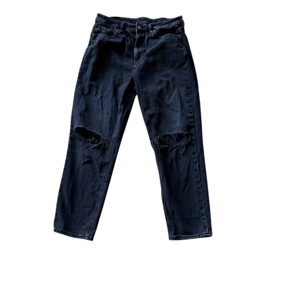 American Eagle Busted Knee Distressed Strigid Mom Jeans Size 10 Short - Picture 2 of 16